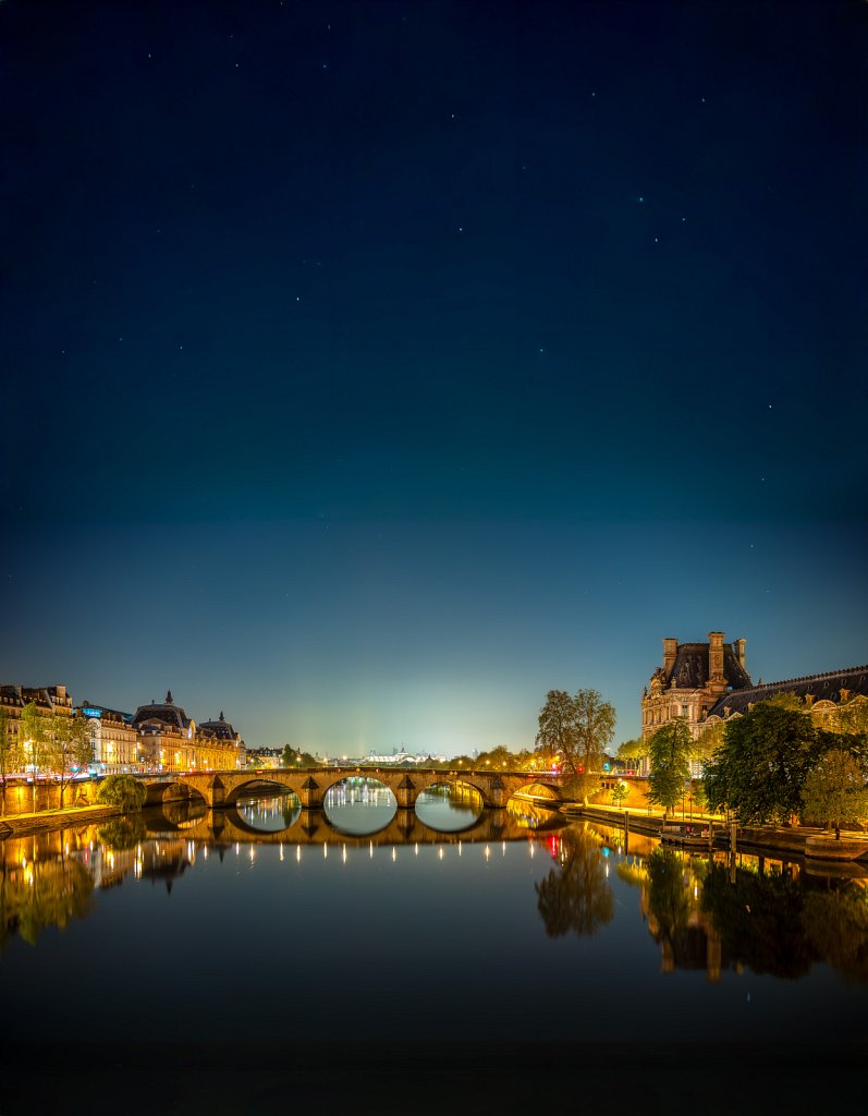 PontCarrouselNuit-001.jpg