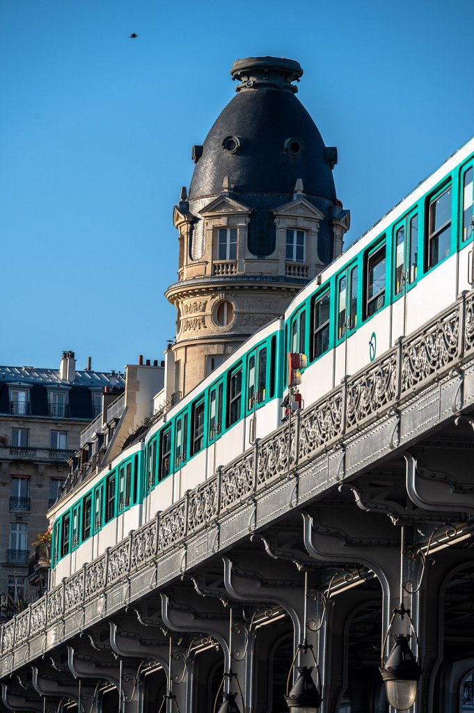 Metro-002.jpg